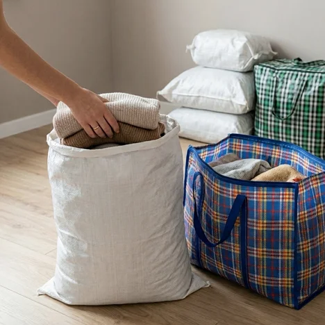 Bags for Transport and Relocation